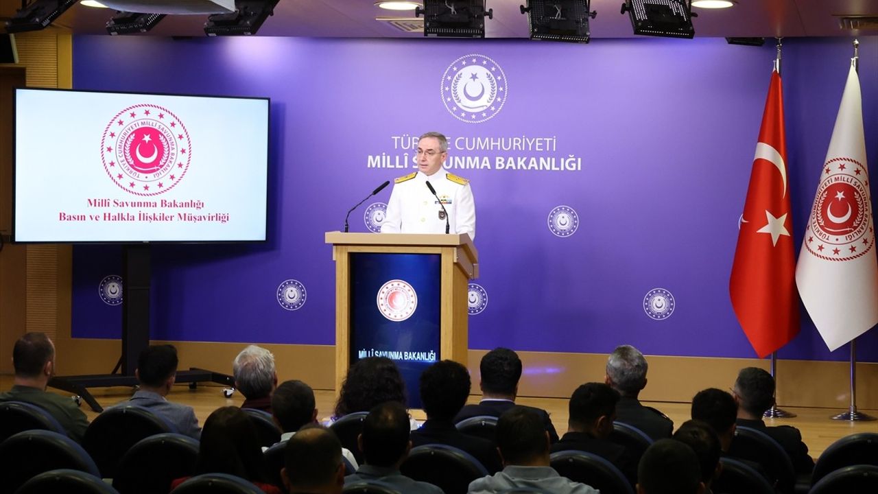 MSB Basın Toplantısı: Terörle Mücadele ve Şehitlere Saygı