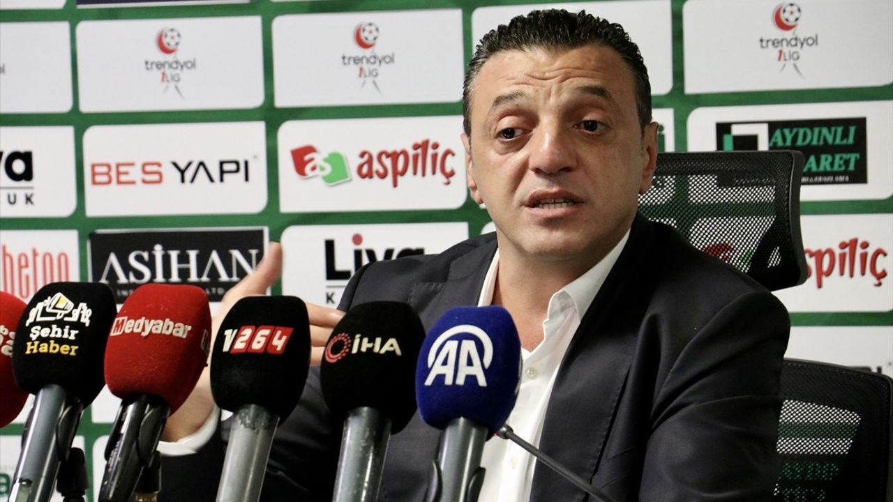 Sakaryaspor Kulübü Başkanı Gökhan İn'den Olağanüstü Kongre Açıklaması