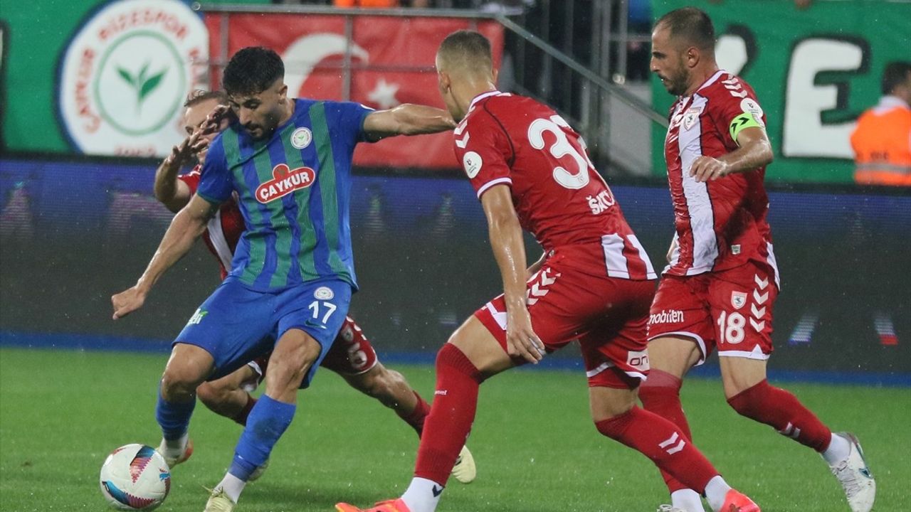 Samsunspor, Çaykur Rizespor'u Deplasmanda Mağlup Etti