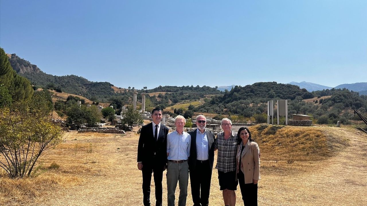 Sardes Antik Kenti UNESCO Adaylığına Doğru: Bahadır Yenişehirlioğlu'ndan Açıklamalar