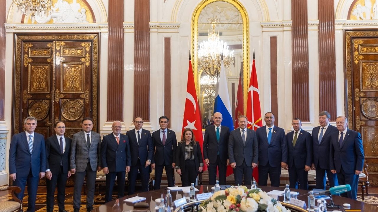 TBMM Başkanı Kurtulmuş, St. Petersburg Yasama Meclisi ile İlişkileri Güçlendiriyor