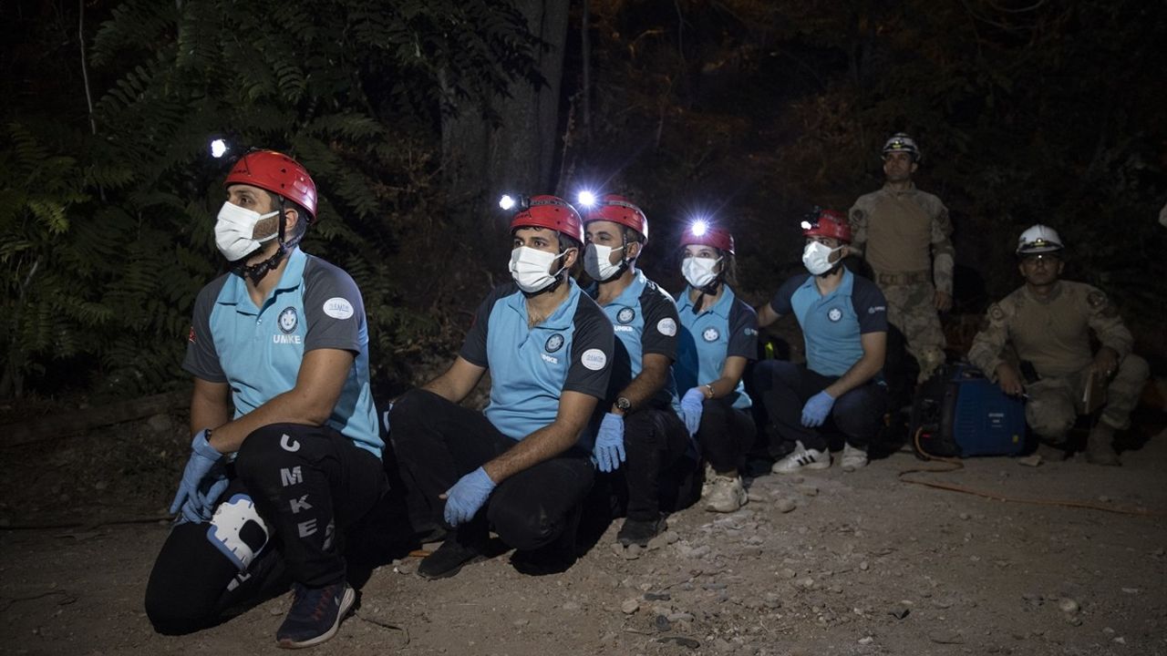 Tunceli'de Deprem Sonrası Arama Kurtarma Tatbikatı