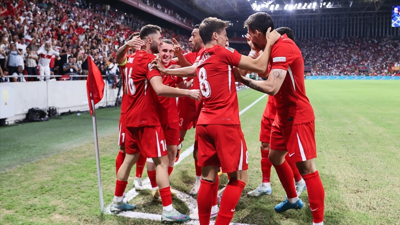 Türkiye, İzlanda'yı 3-1 Geçti