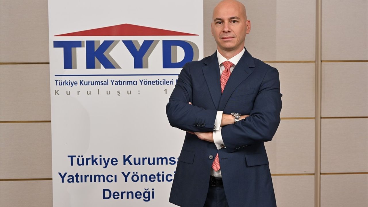 Türkiye Portföy Yönetimi Sektörünün Varlık Büyüklüğü 5,6 Trilyon Lirayı Geçti