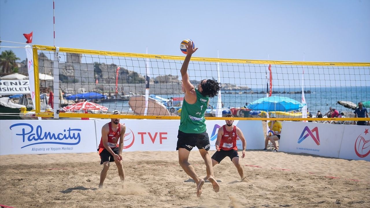 Voleybolda Pro Beach Tour Mersin'de Heyecan Başladı