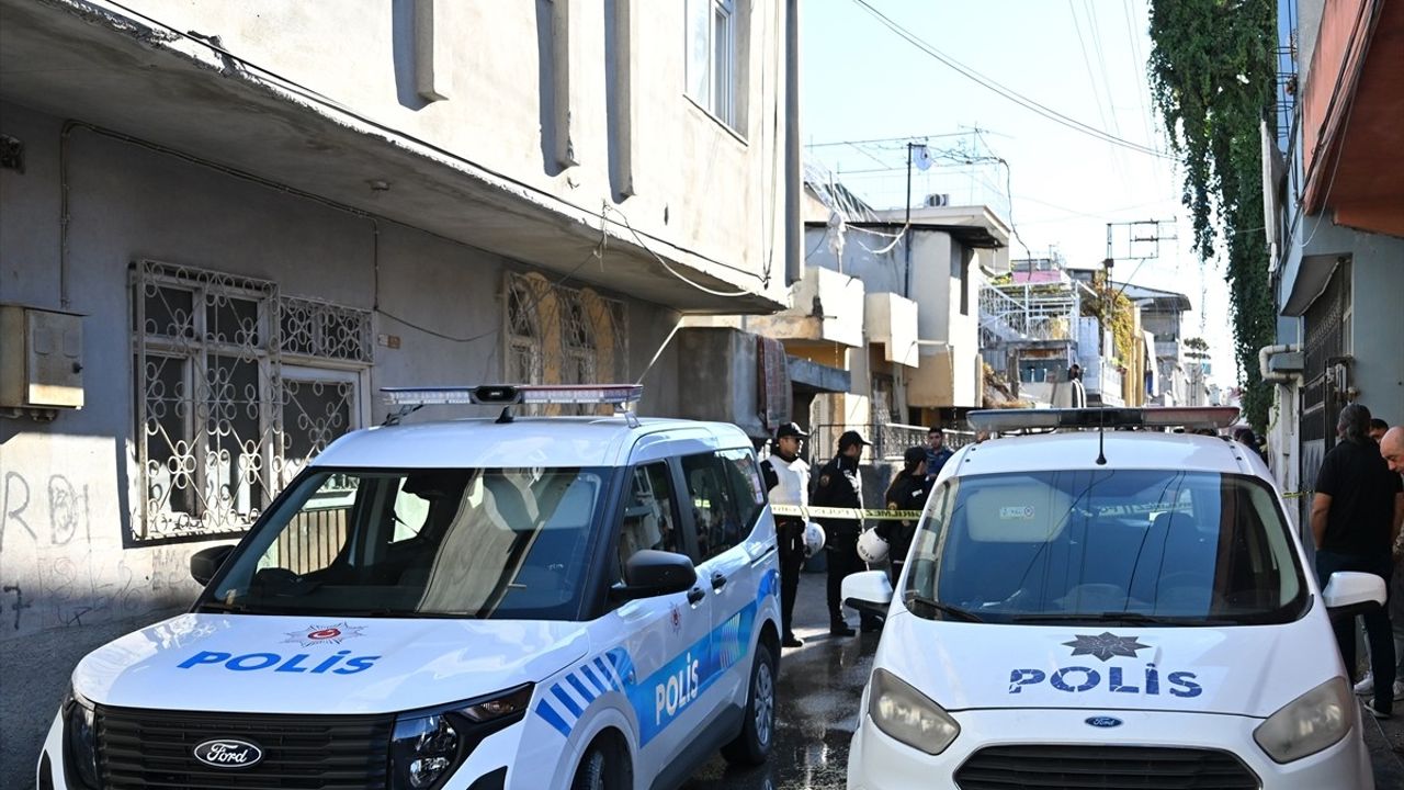 Adana'da Yangın Felaketi: 3 Çocuk Hayatını Kaybetti