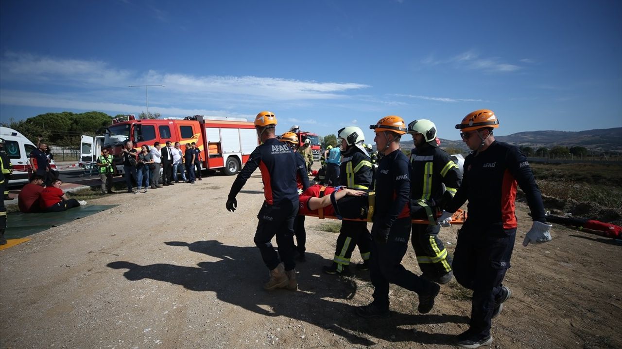 Çanakkale'de Uçak Kazası Tatbikatı Gerçekleştirildi