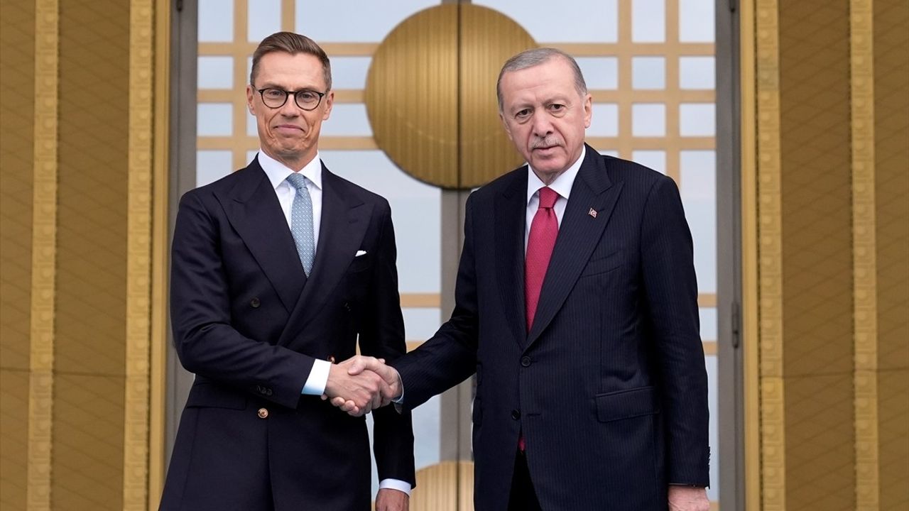 Cumhurbaşkanı Erdoğan, Finlandiya Cumhurbaşkanı Stubb'u Resmi Törenle Karşıladı