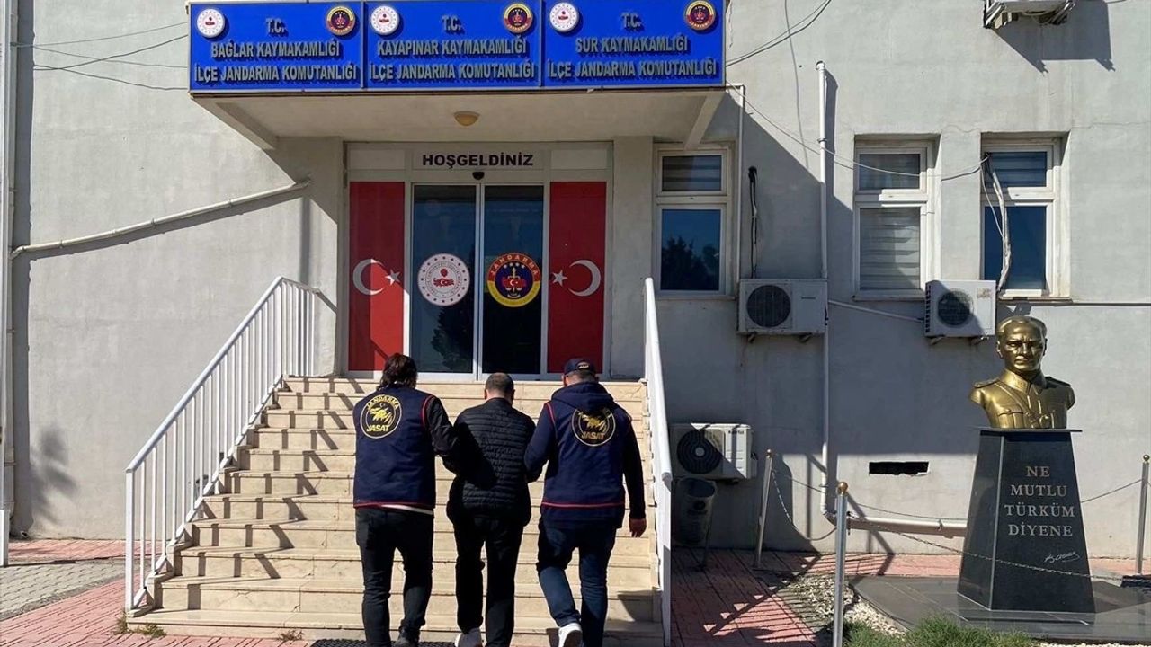 Diyarbakır'da 53 Yıl Hapis Cezası Olan Hükümlü Yakalandı