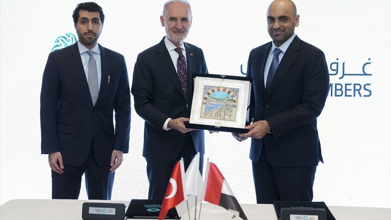 Dubai ve İstanbul Ticaret Odaları Arasındaki İşbirliği Anlaşması