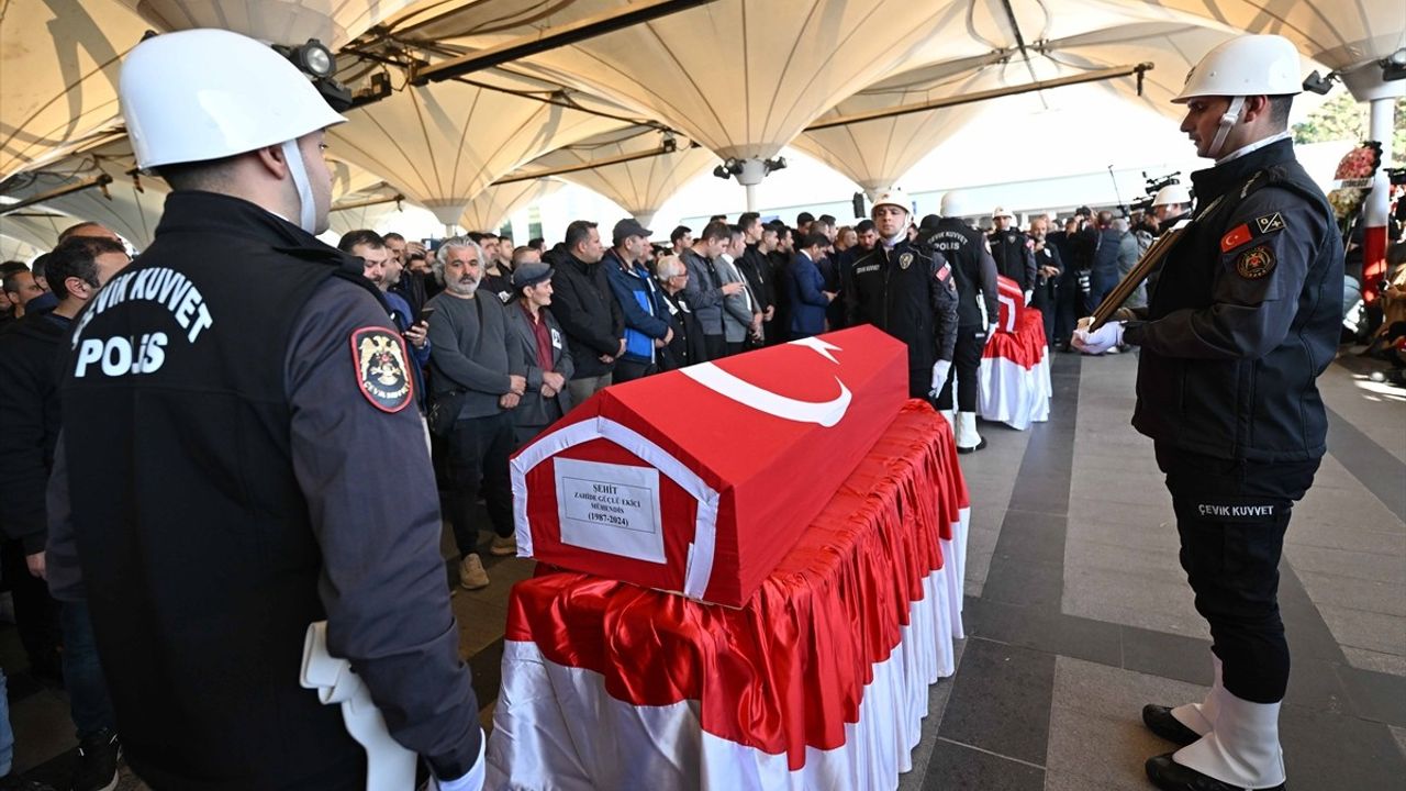 Evlilik Yıldönümünde Şehit Düşen Mühendis Zahide Güçlü Ekici'ye Veda