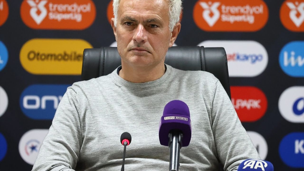 Fenerbahçe'nin Samsunspor Maçında Yaşananlar ve Jose Mourinho'nun Yorumları