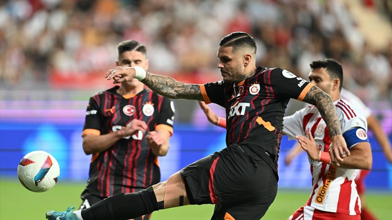 Galatasaray'ın Antalyaspor Zaferi ve Okan Buruk'un Açıklamaları