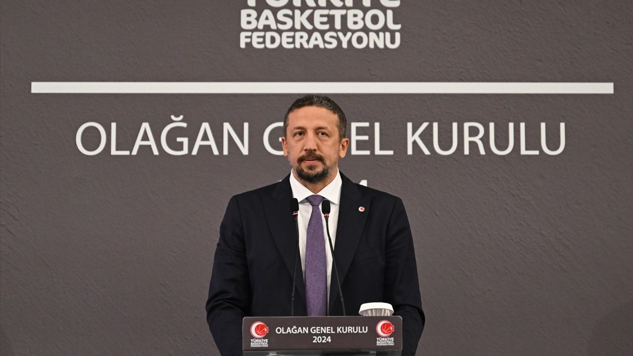 Hidayet Türkoğlu Türkiye Basketbol Federasyonu Başkanlığına Yeniden Seçildi