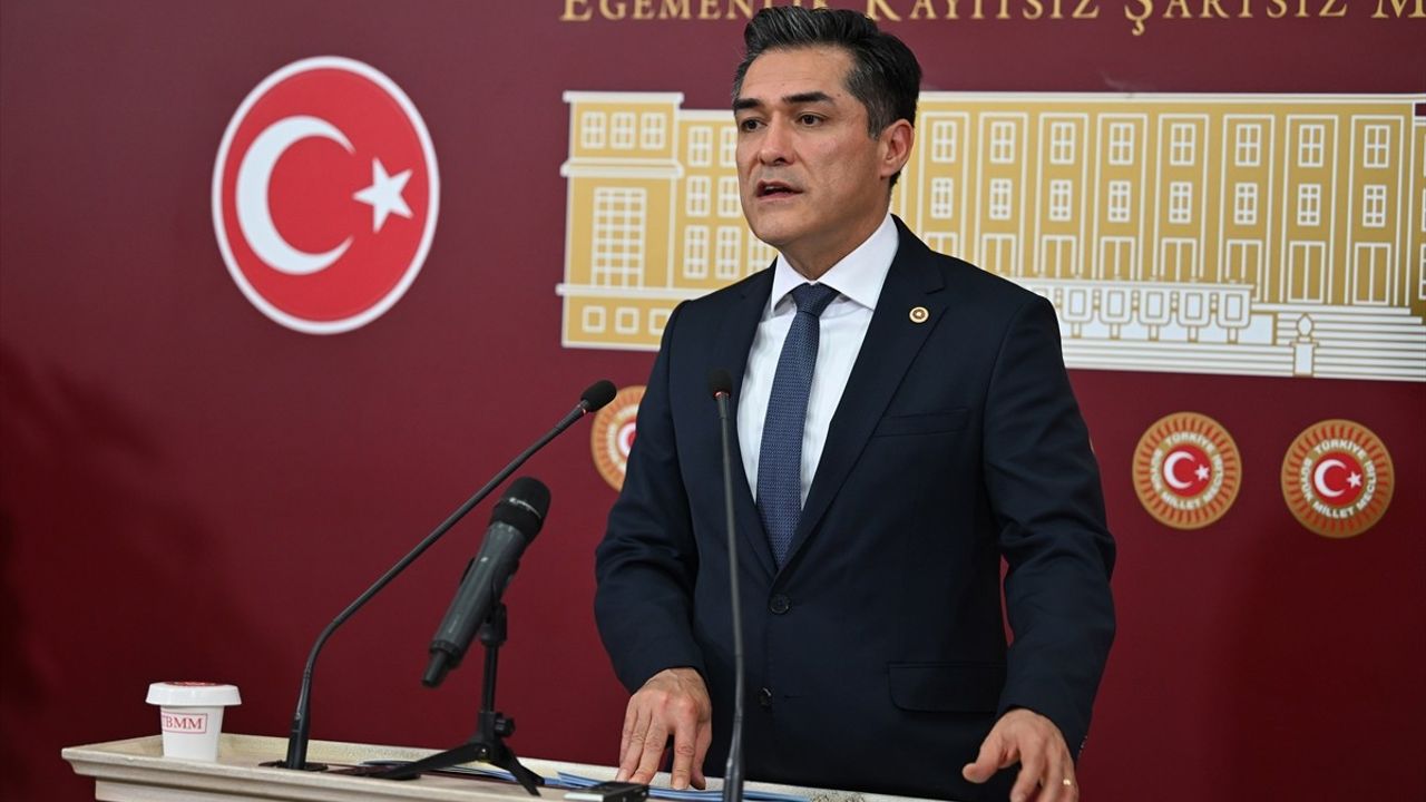 İYİ Parti'den Ahmet Özer'in Tutuklanması ve Gündemdeki Konulara Yorum