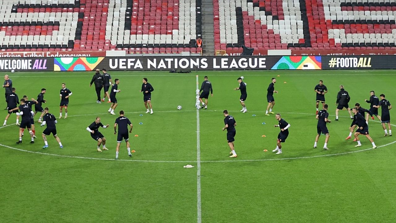 Karadağ Futbol Takımı Türkiye Maçına Hazır