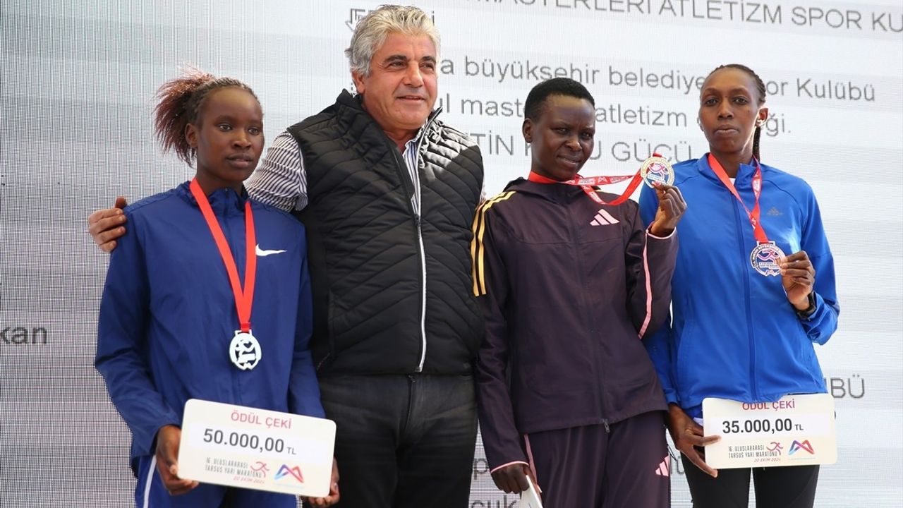 Kenyalı Atletler Tarsus Yarı Maratonu'nda Zirveye Çıktı