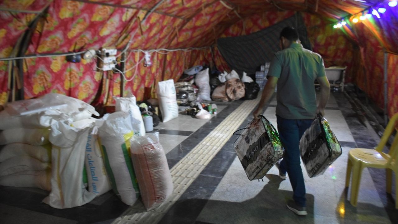 Kerkük'te Lübnanlılara Yönelik İnsani Yardım Toplanıyor