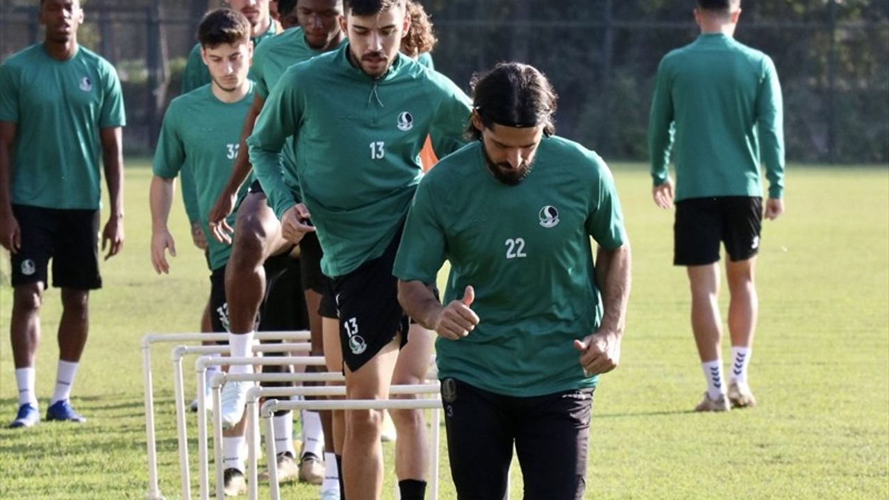 Sakaryaspor, Fatih Karagümrük Maçına Hazırlanıyor