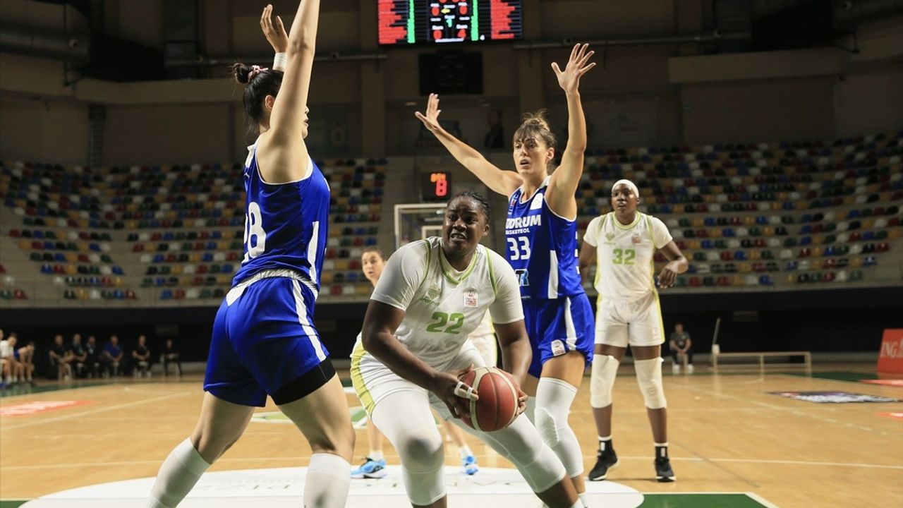 YTR Gayrimenkul Bodrum Basketbol, Danilos Pizza Karşısında Farklı Galibiyet Aldı