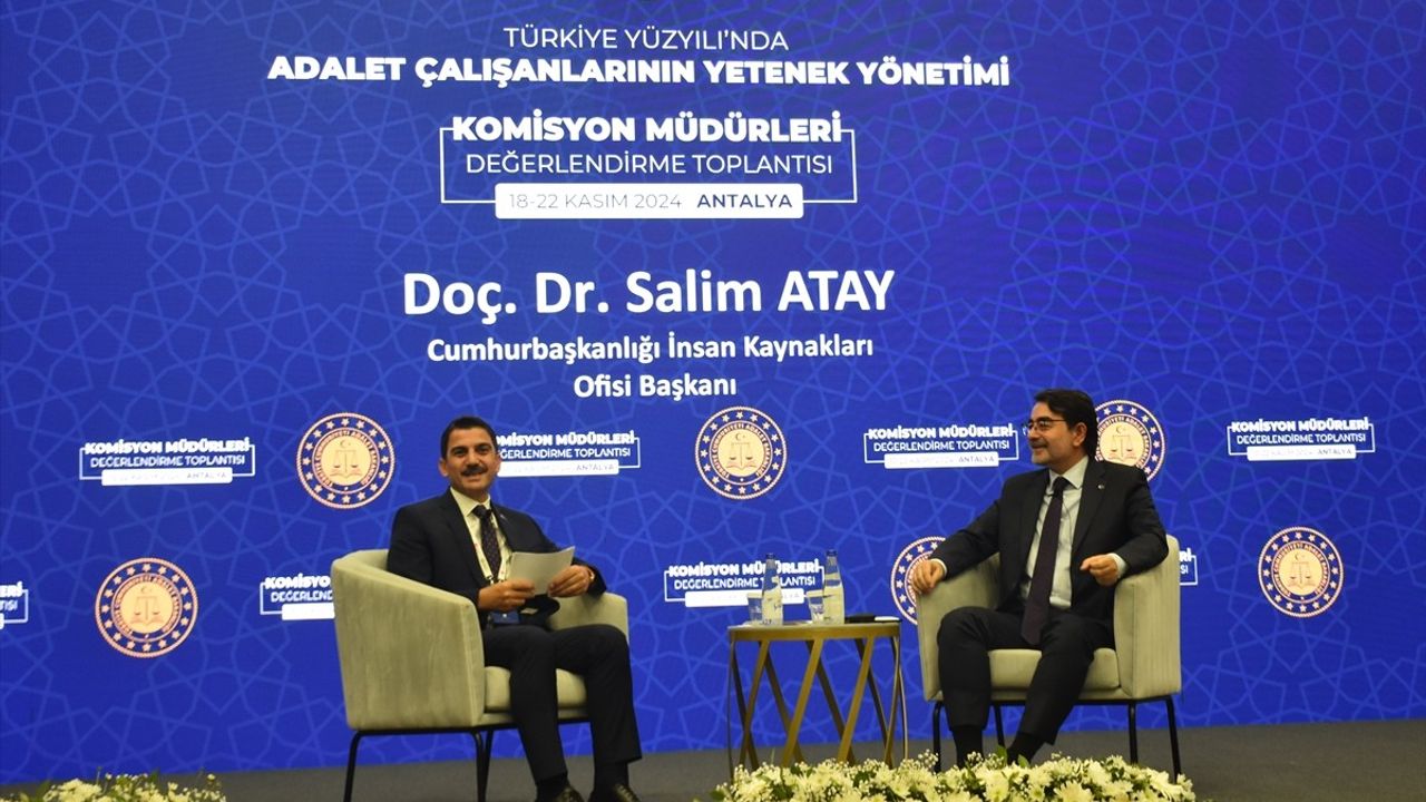 Adalet Bakanlığı'ndan Komisyon Müdürleri Değerlendirme Toplantısı Antalya'da Başladı