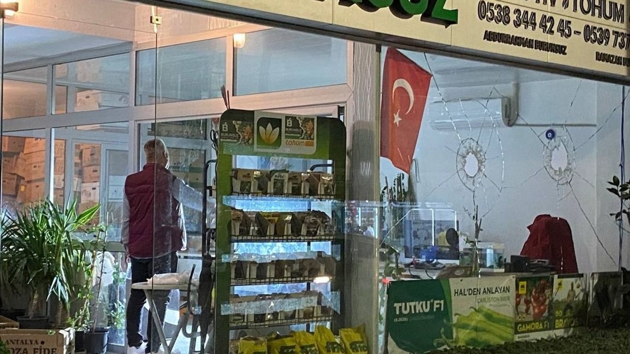 Antalya'da Pompalı Tüfekle Silahlı Saldırı