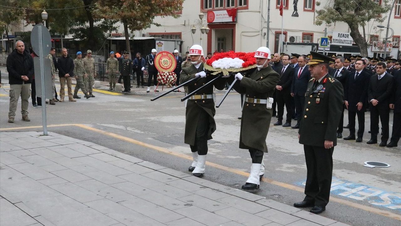 Atatürk'ü Anma Törenleri Türkiye Genelinde Gerçekleşti