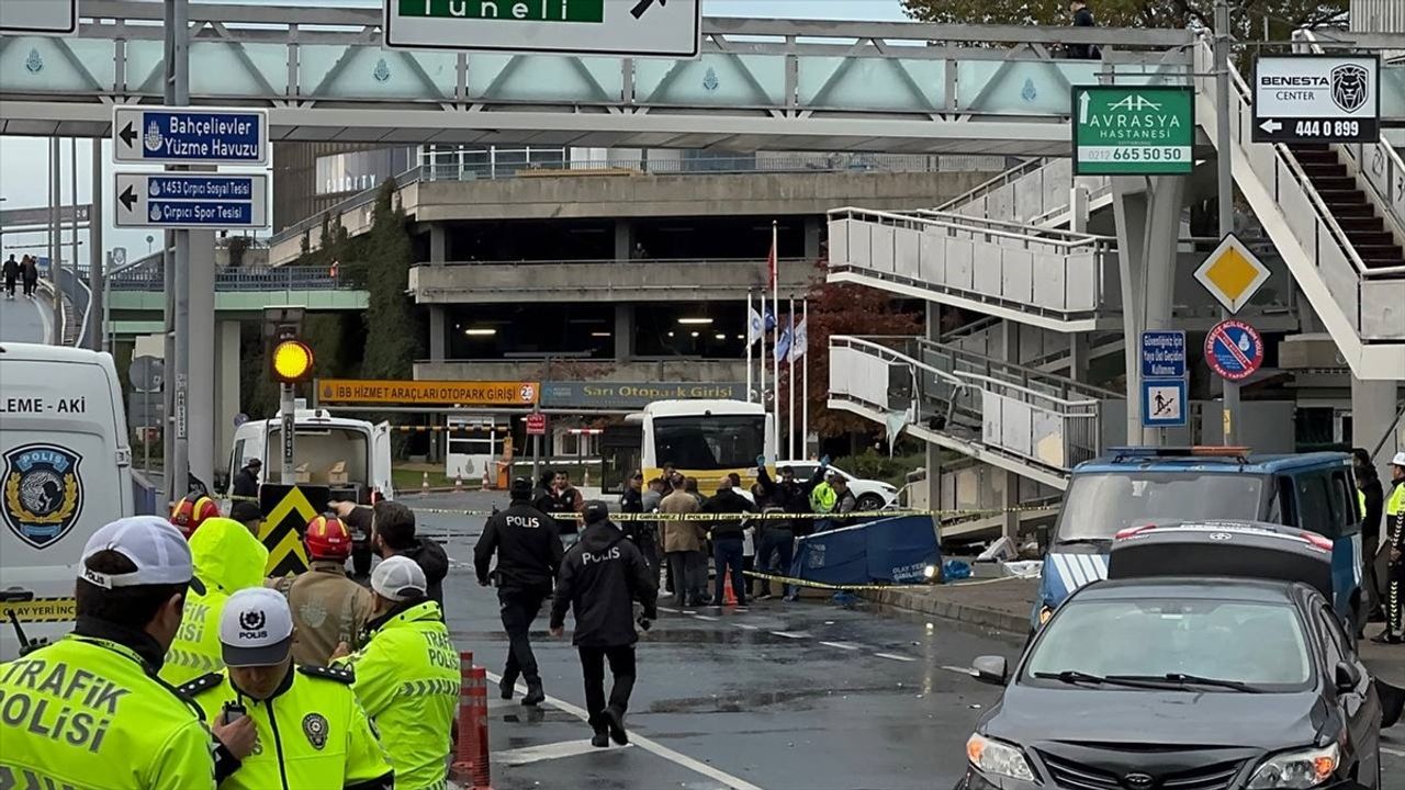 Bakırköy'de Trafik Kazasında Şehit Olan Polis Memuru Ogün Yürümez