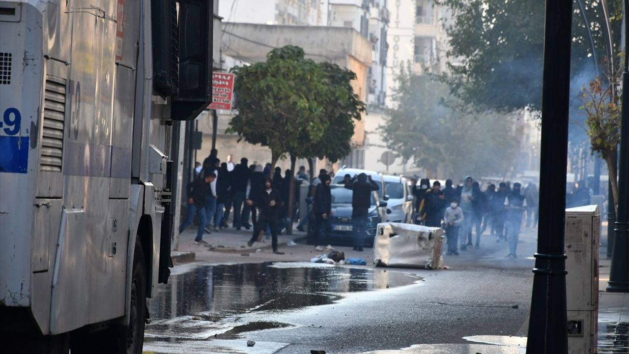 Batman'da Protestolar Sonrası Polise Müdahale