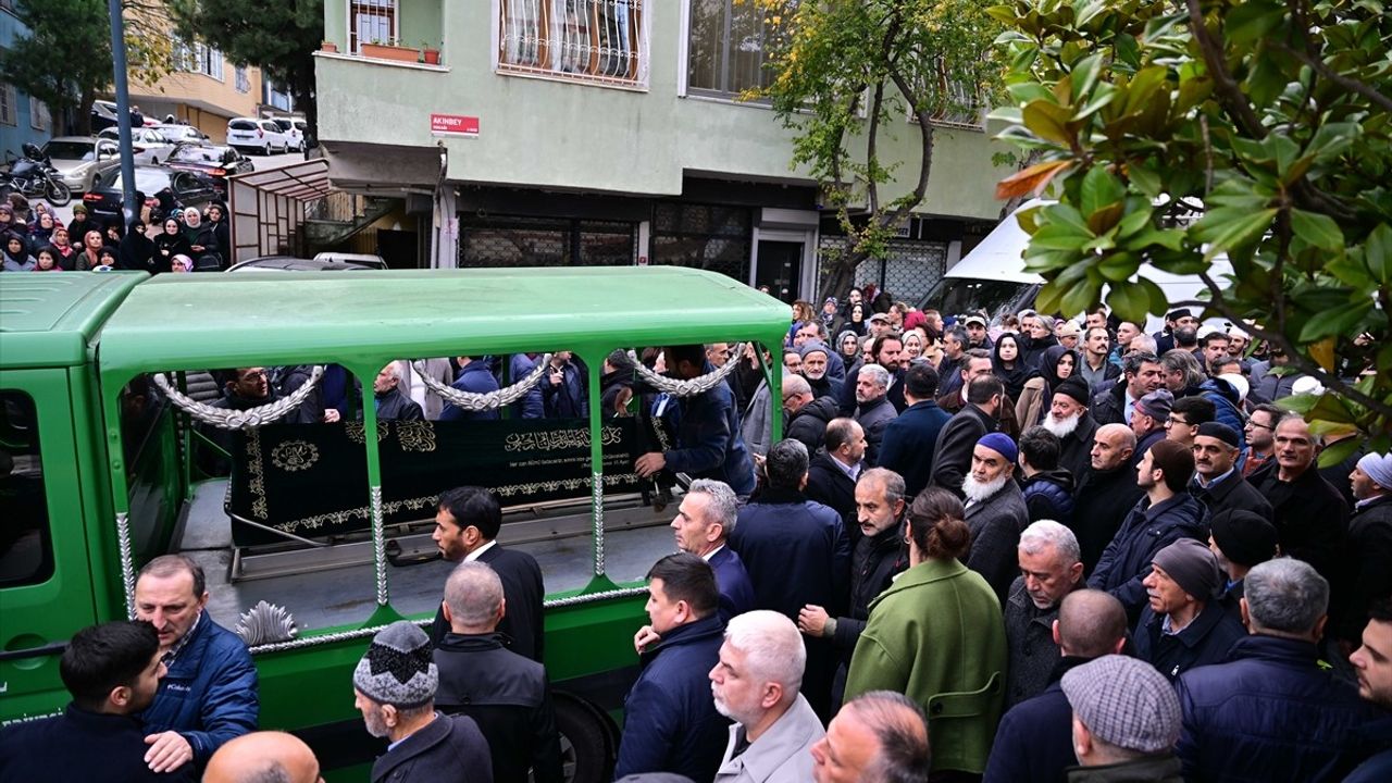 Dışişleri Bakan Yardımcısı Nuh Yılmaz'ın Babası Son Yolculuğuna Uğurlandı