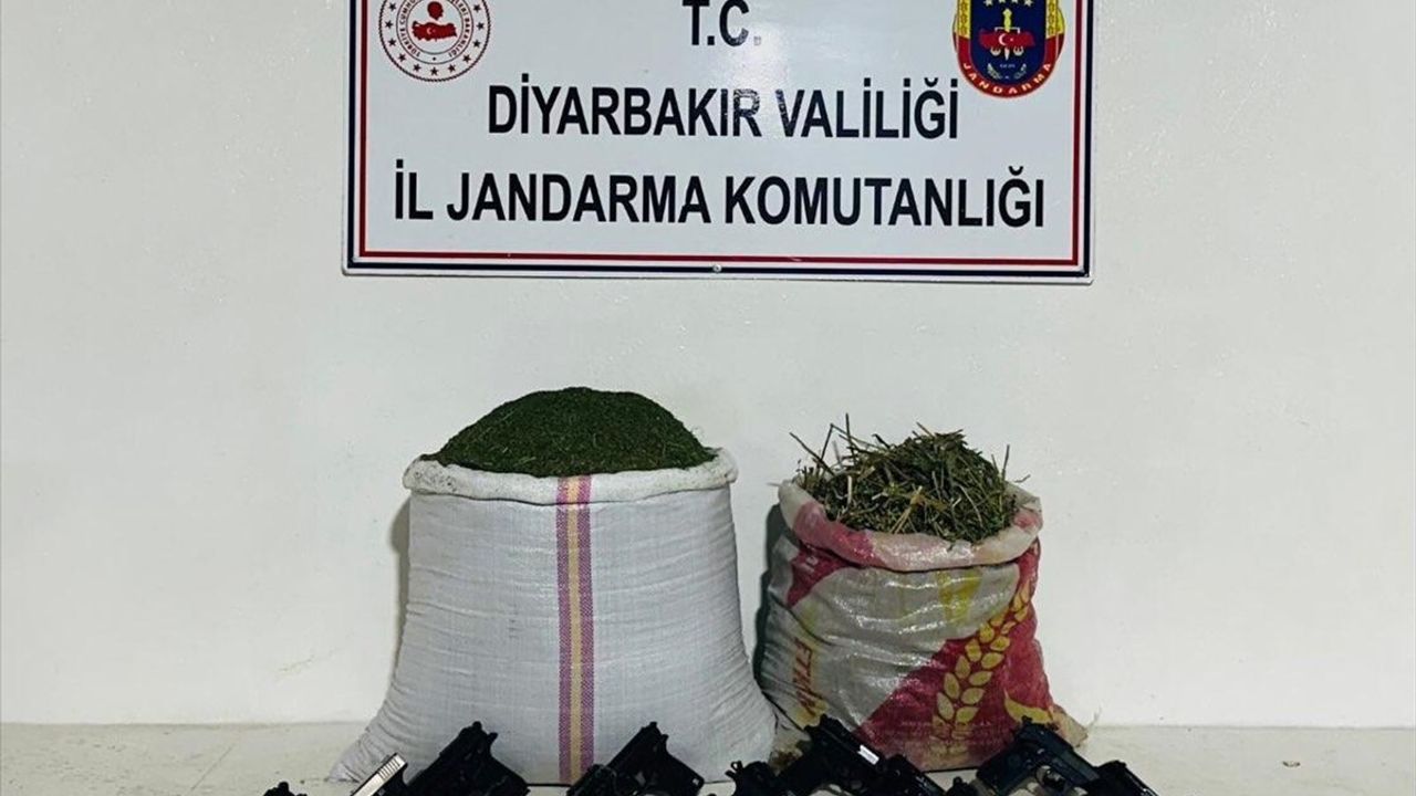 Diyarbakır'da Uyuşturucu ve Silah Operasyonu