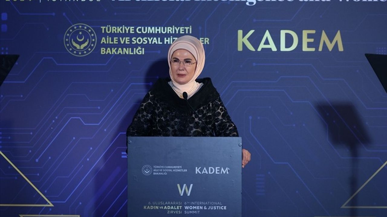 Emine Erdoğan'dan Kadınların Güçlenmesi İçin Çarpıcı Mesajlar