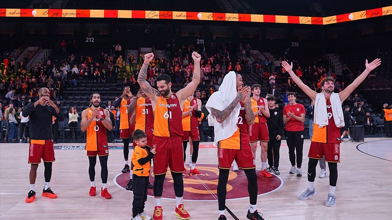 Galatasaray, Mersinspor'u Farklı Geçti