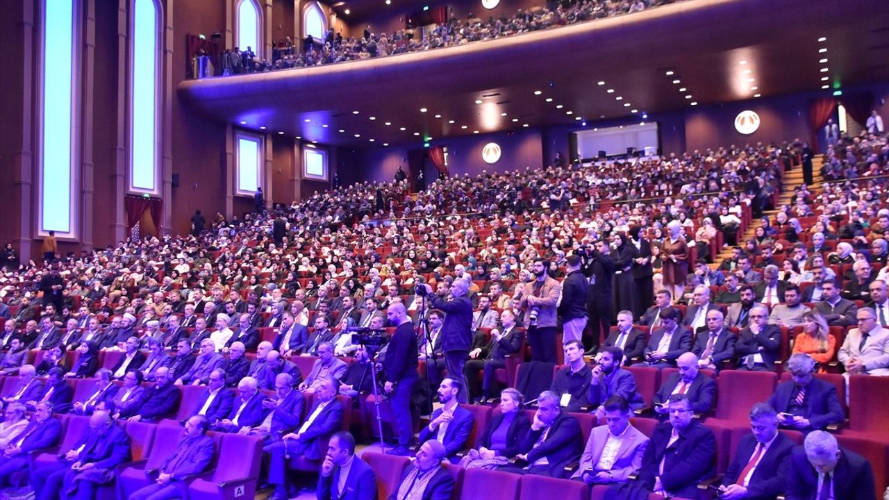 Uluslararası Stratejik Müzakereler Forumu'nda Birlik Çağrısı