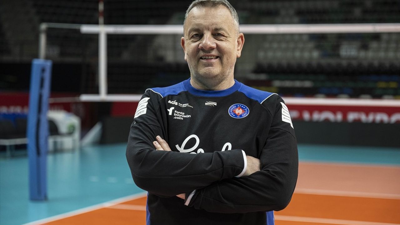 Halkbank, CEV Şampiyonlar Ligi'nde Adım Adım İlerleyecek