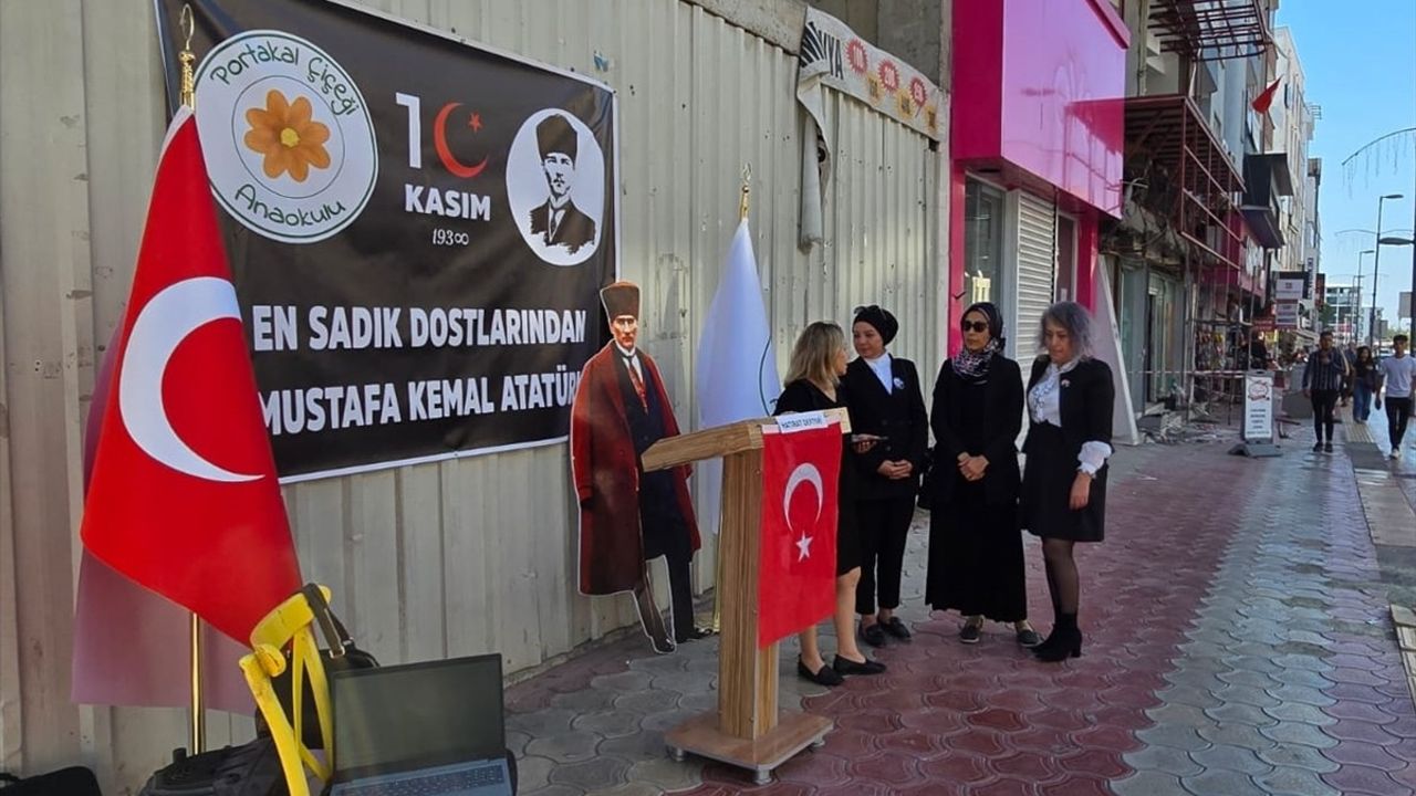 Hatay'da Atatürk Hatıra Defteri Oluşturuldu