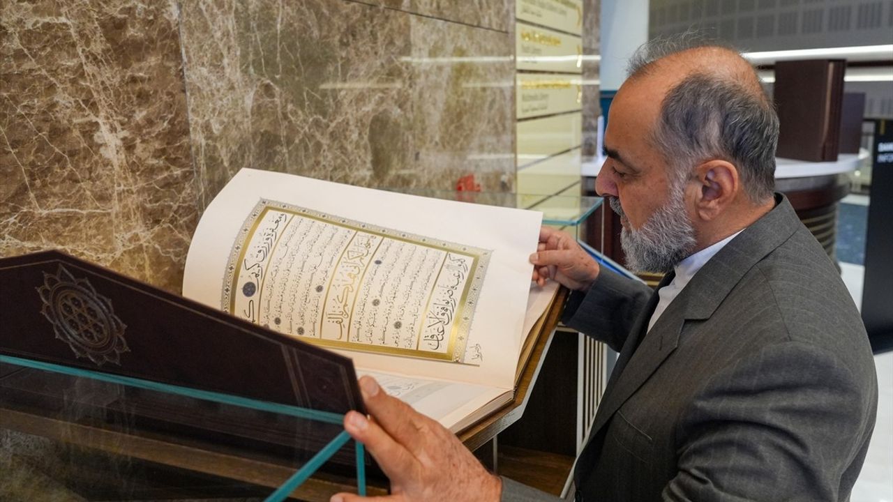 İstanbul Mushafı Cumhurbaşkanlığı Millet Kütüphanesi'nde Sergileniyor