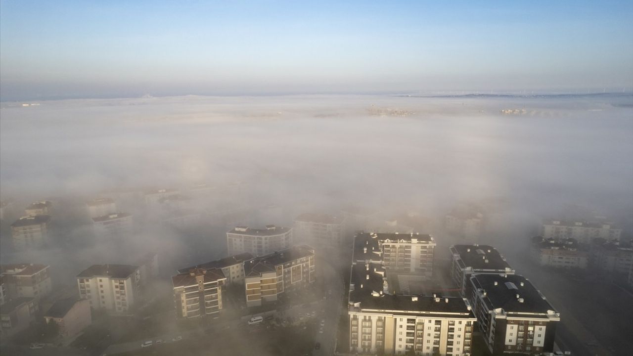 İstanbul'un Sisli Sabahı