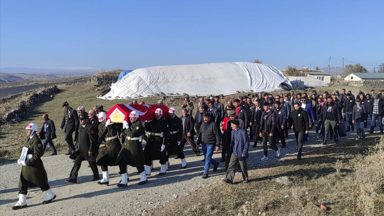 Kars'ta Kıbrıs Gazisi Musa Bulut Uğurlandı