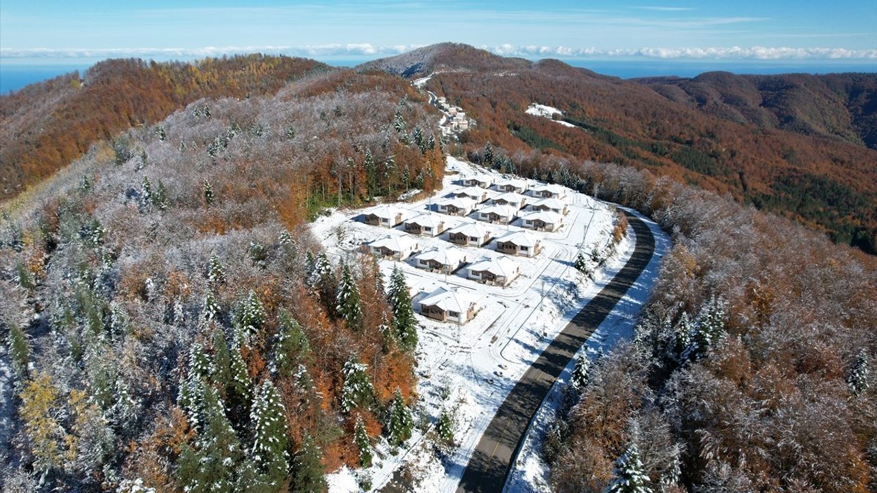 Kastamonu'da Sonbahar ve Karın Büyüleyici Uyumu