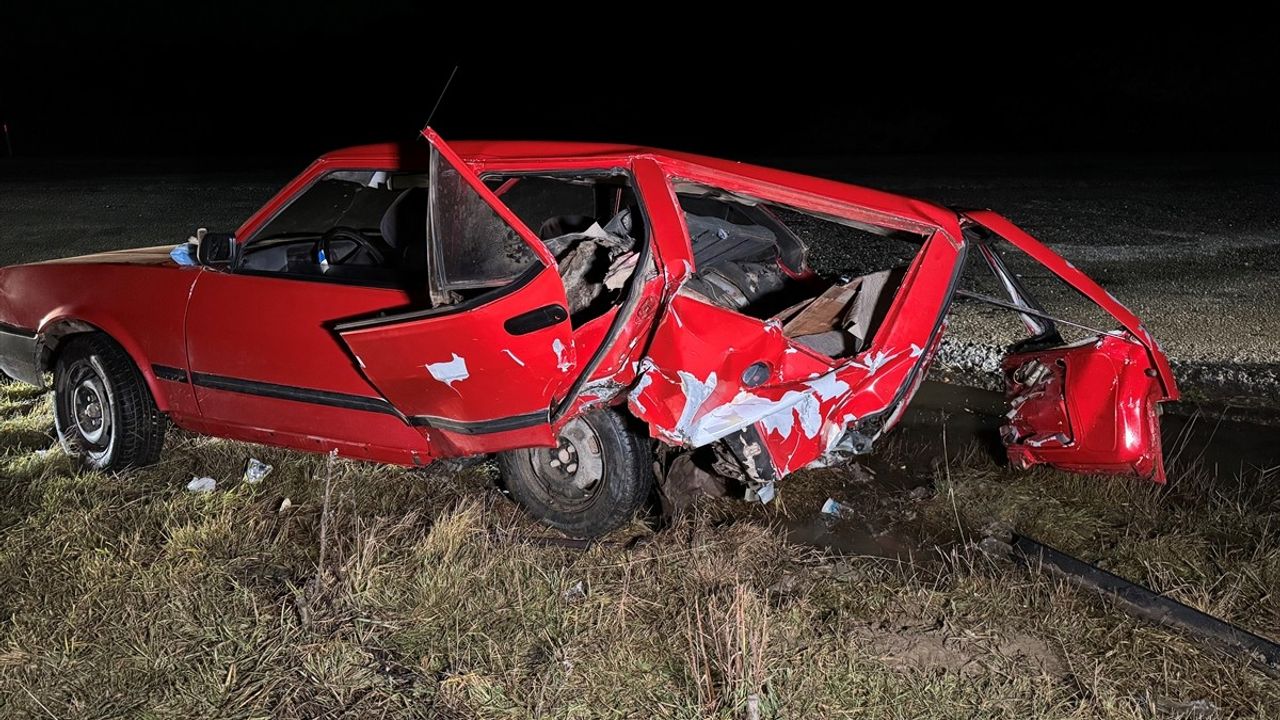 Kastamonu'da Trafik Kazası: 1 Ölü, 2 Yaralı