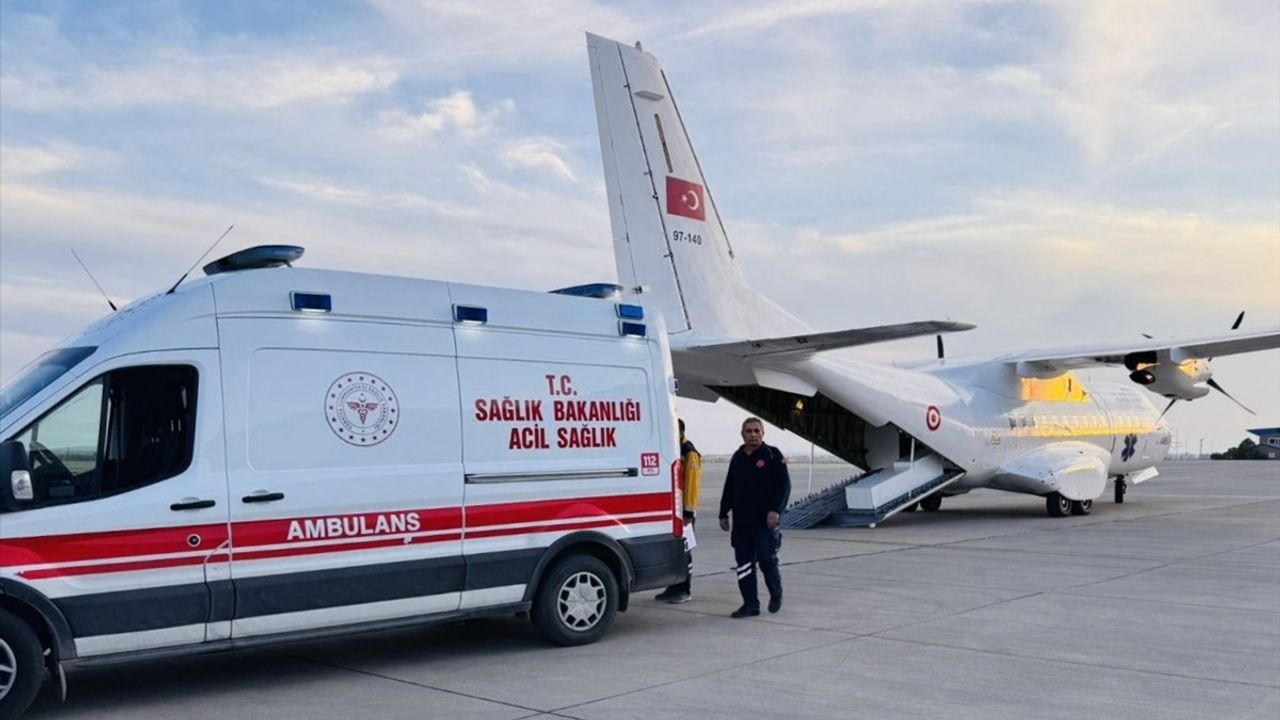 Mardin'den Ankara'ya Ambulans Uçakla Sevk: Delal Bebeğin Hikayesi