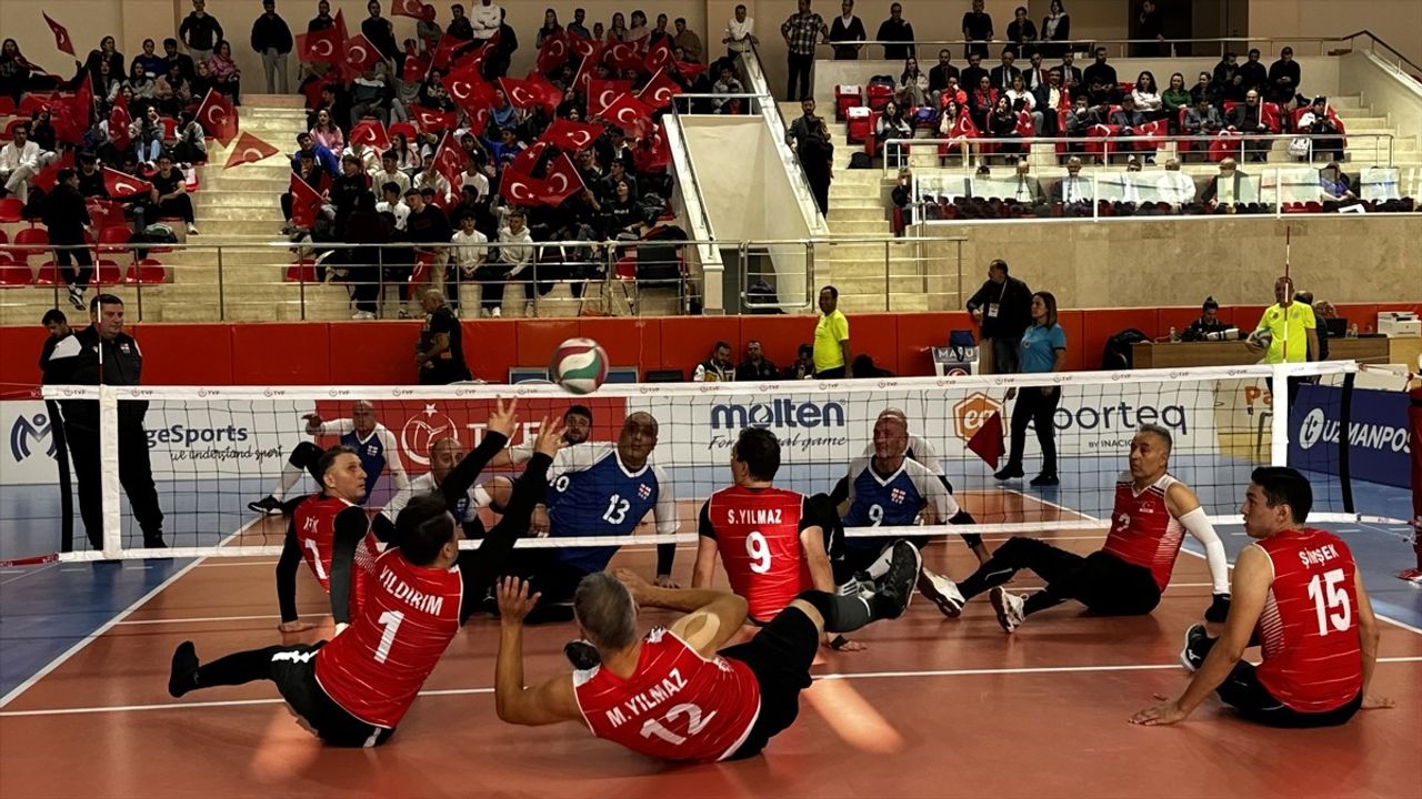 Oturarak Voleybol Avrupa Şampiyonası B Kategorisi Burdur'da Başladı