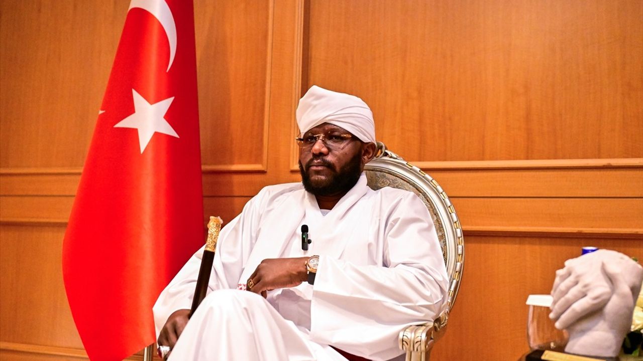 Sudan'da Barış ve Diyalog Çağrısı: Ali Dinar'ın Torunu Ahmed Ali Dinar'ın Vurguları