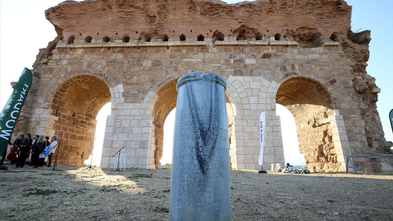 Tralleis Antik Kenti'nde Notalı Müzik Dinletisi ve Dans Gösterisi