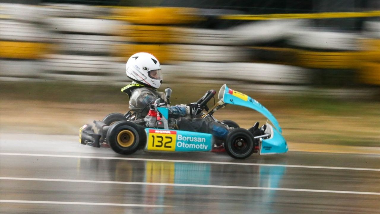 Uşak'ta Türkiye Karting Şampiyonası Heyecanı