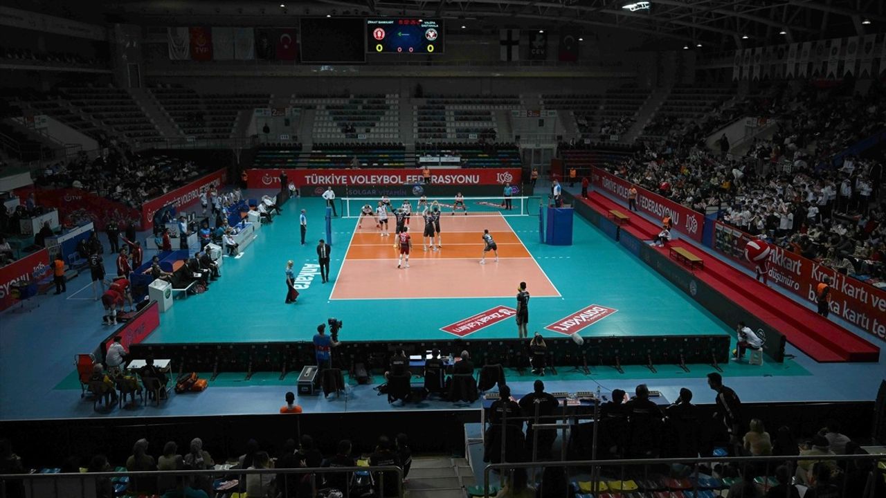 Ziraat Bankkart, CEV Kupası'nda 8'li Finalde