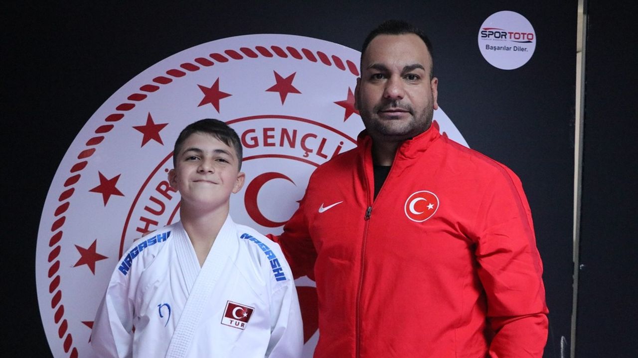 13 Yaşındaki Karateci Mehmet Taş, 20 Madalya ile Başarılarına Devam Ediyor