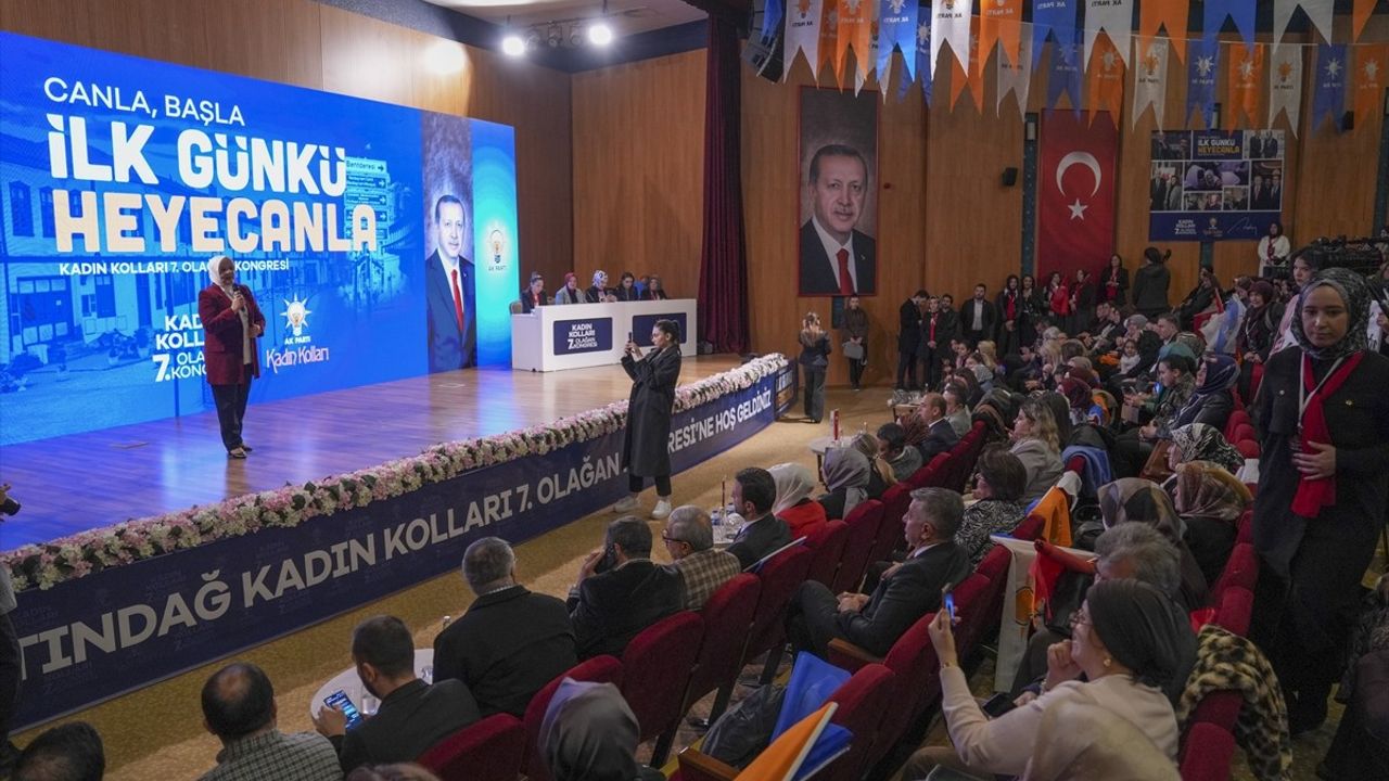 AK Parti Kadın Kolları Kongresi'nde Kadına Yönelik Şiddet Vurgusu