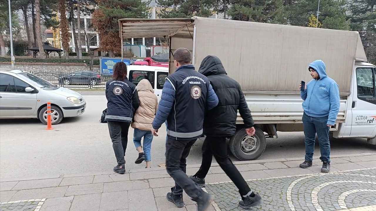 Amasya'da Göçmen Kaçakçılığı Operasyonu: İki Kişi Tutuklandı